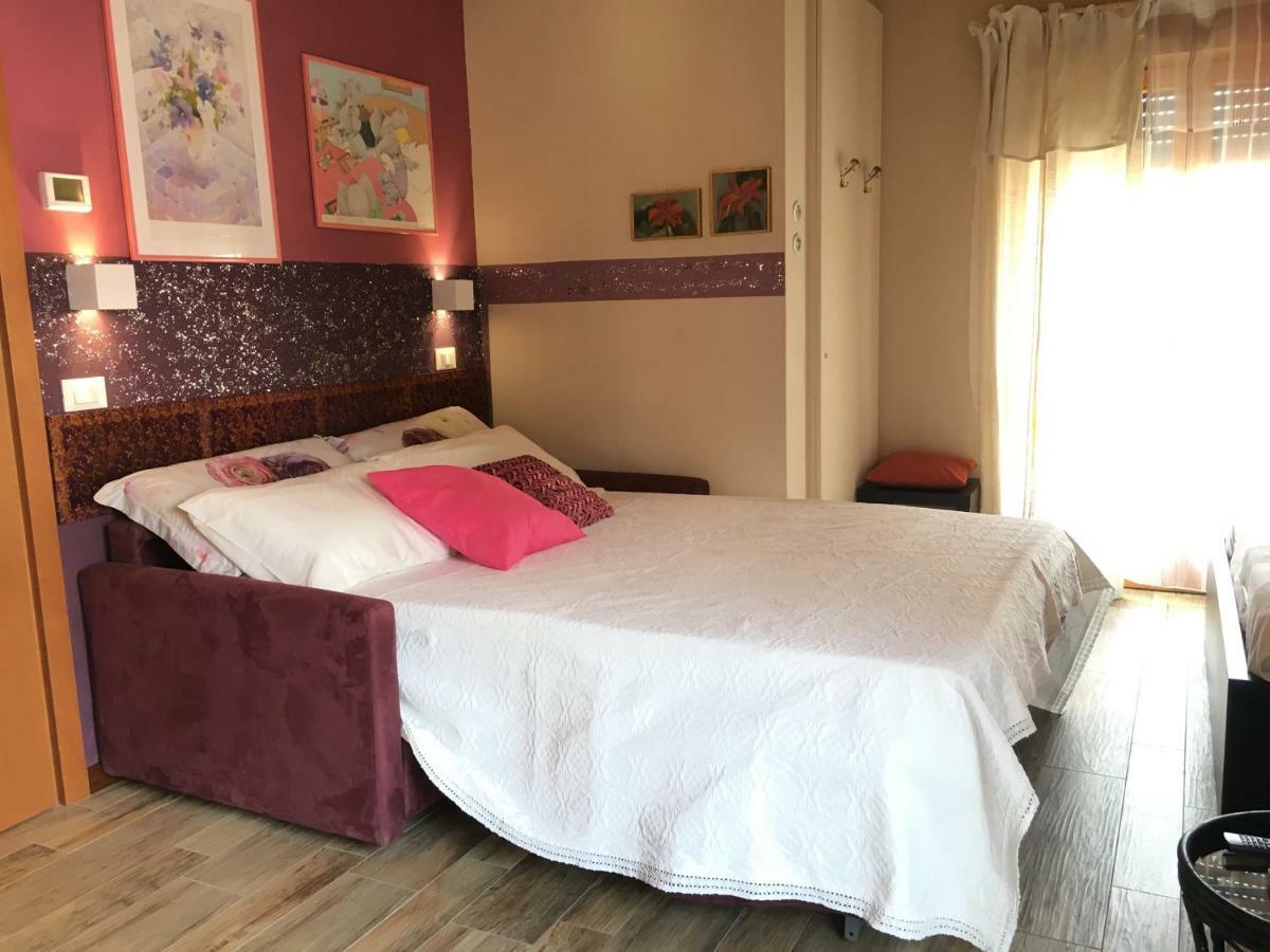 Milano B&B ชินิเซลโลบาลซาโม ภายนอก รูปภาพ